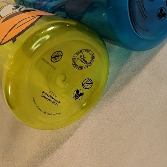 3 Disney Store Colorful Water Bottles Plastic BPA Free Pluto Donald Daisy Travel - Picture 7 of 13